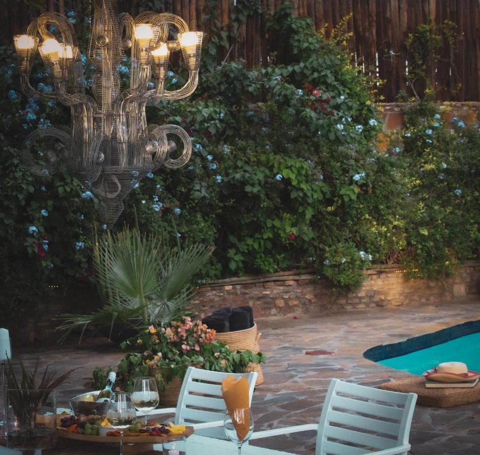 Alluring Self Catering 2 Bedroom Villa At Bokmakierie Villas Windhoek Eksteriør bilde
